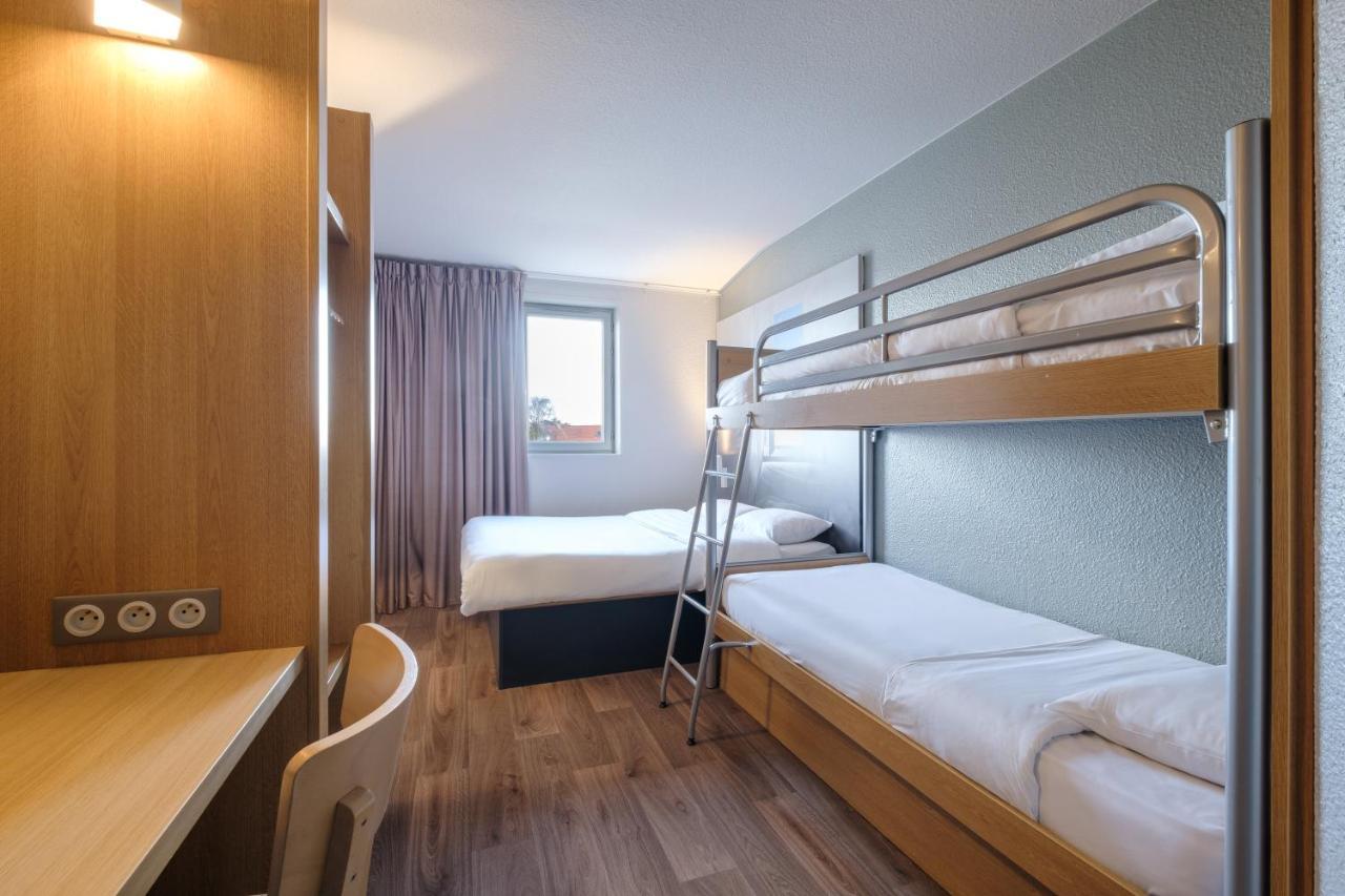 B&B Hotel Calais Centre St Pierre Exterior foto